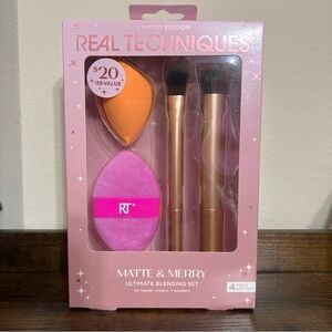 Real Techniques Everyday Essentials Blending Brush Set - 4 piece set New